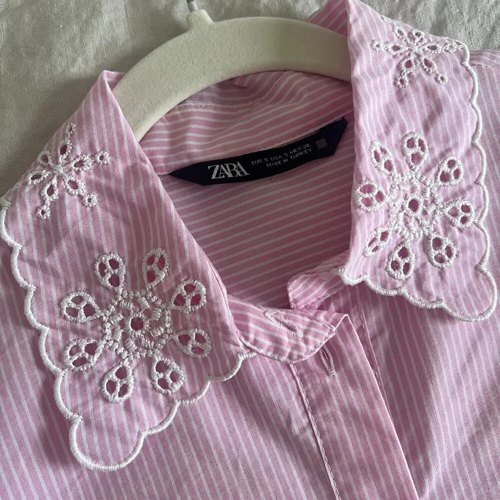 ZARA Pink Striped Eyelet Lace Collar Button-Down Shirt | Size S - Picture 4 of 5